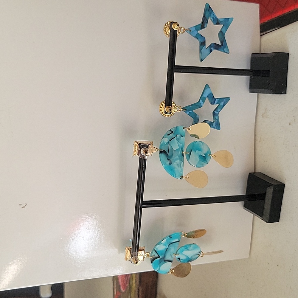 Fashion earrings - Picture 3 of 3